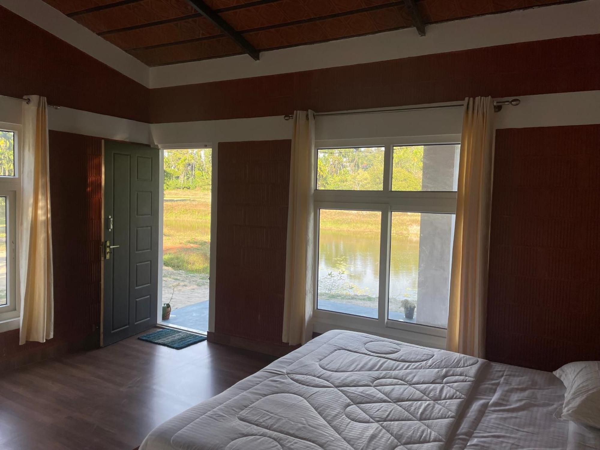 Lake Ripples - Farmstay & Camping Ponnampet 외부 사진